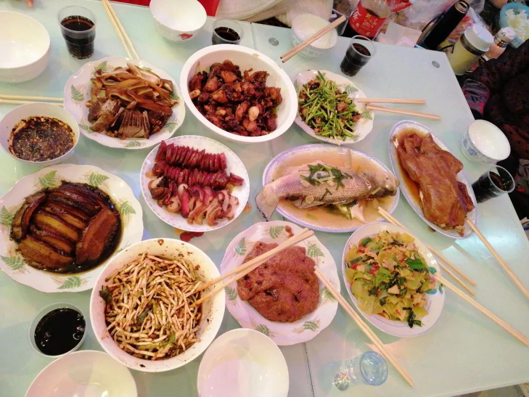 2019的最后一顿饭愿所有晦暗都留给过往