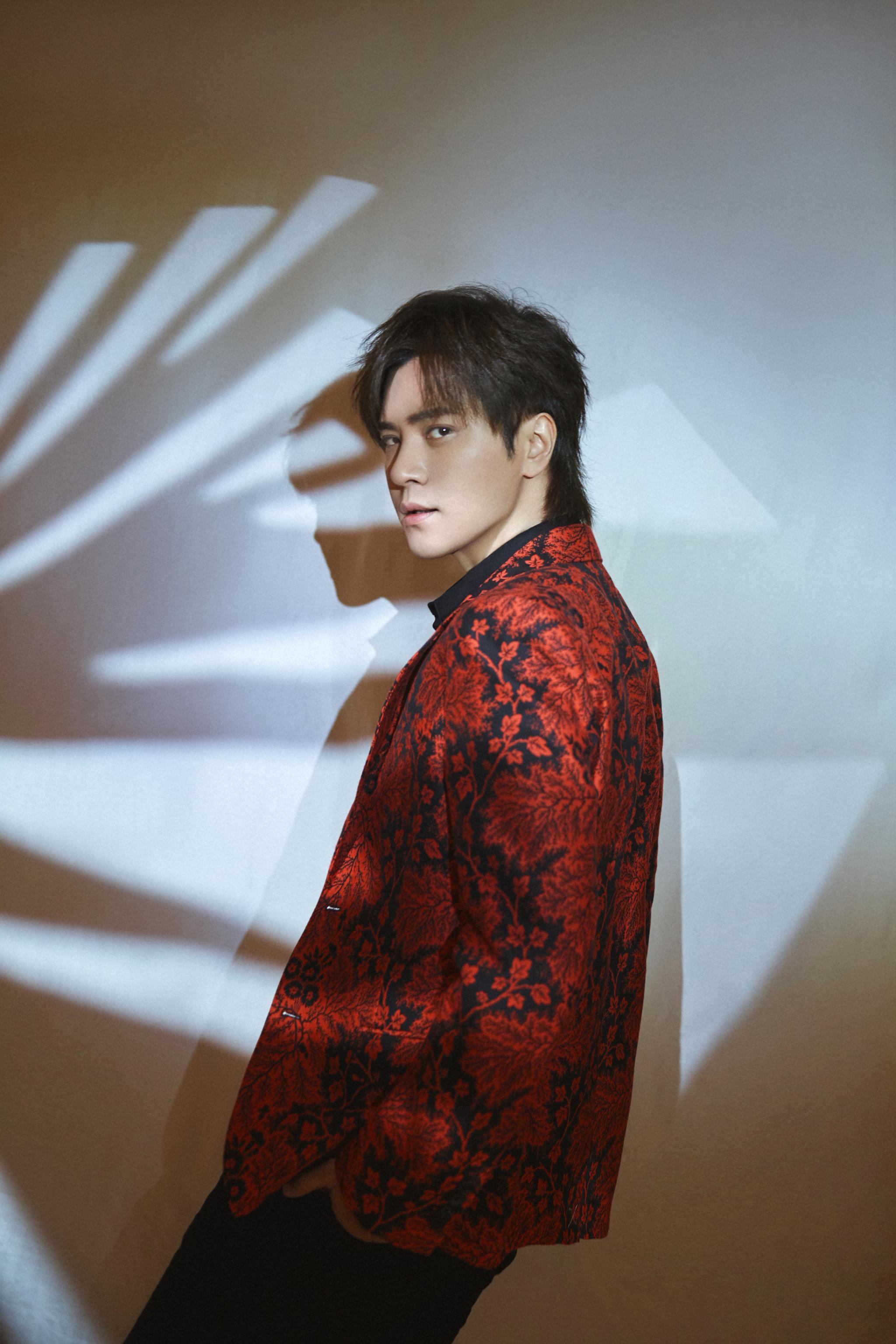 罗志祥首登2020央视春晚 两度唱跳舞台燃动喜气正能量