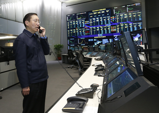 辛保安大年初一检查春节安全生产和保电工作 以高度责任感使命感确保