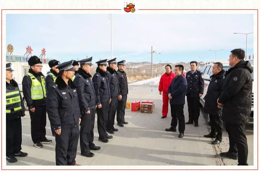 党委副书记雒和敏向坚守在一线的驻井员工送上了节日慰问品和油田各级