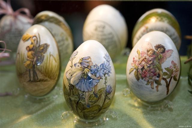 世界上最特别的鸡蛋俄罗斯红十字复活节彩蛋