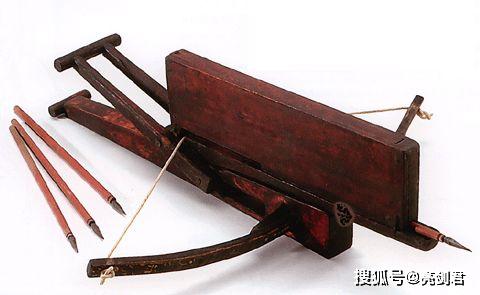 原创诸葛亮打造的神弩一次能发射十支箭威力惊人