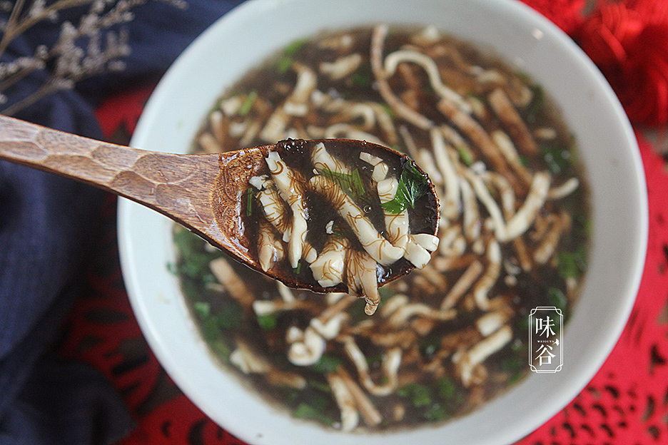 大年初五迎财神,喝好这碗汤,寓意吉祥,新年行大运发大财!_发菜