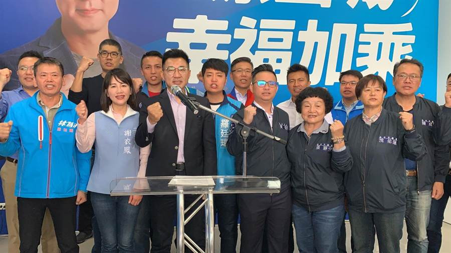 蓝营这些人都力挺江启臣参选国民党主席连胜文与她均现身