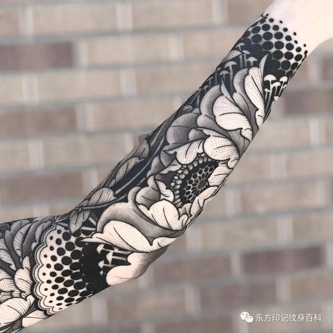 这花臂有点上头