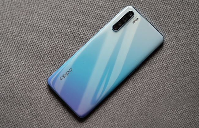 看下oppof15的设计和拍照你会买吗