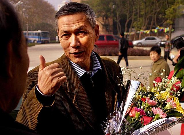 原创武汉大学中南医院教授桂希恩正月十五前武汉疫情可能出现拐点