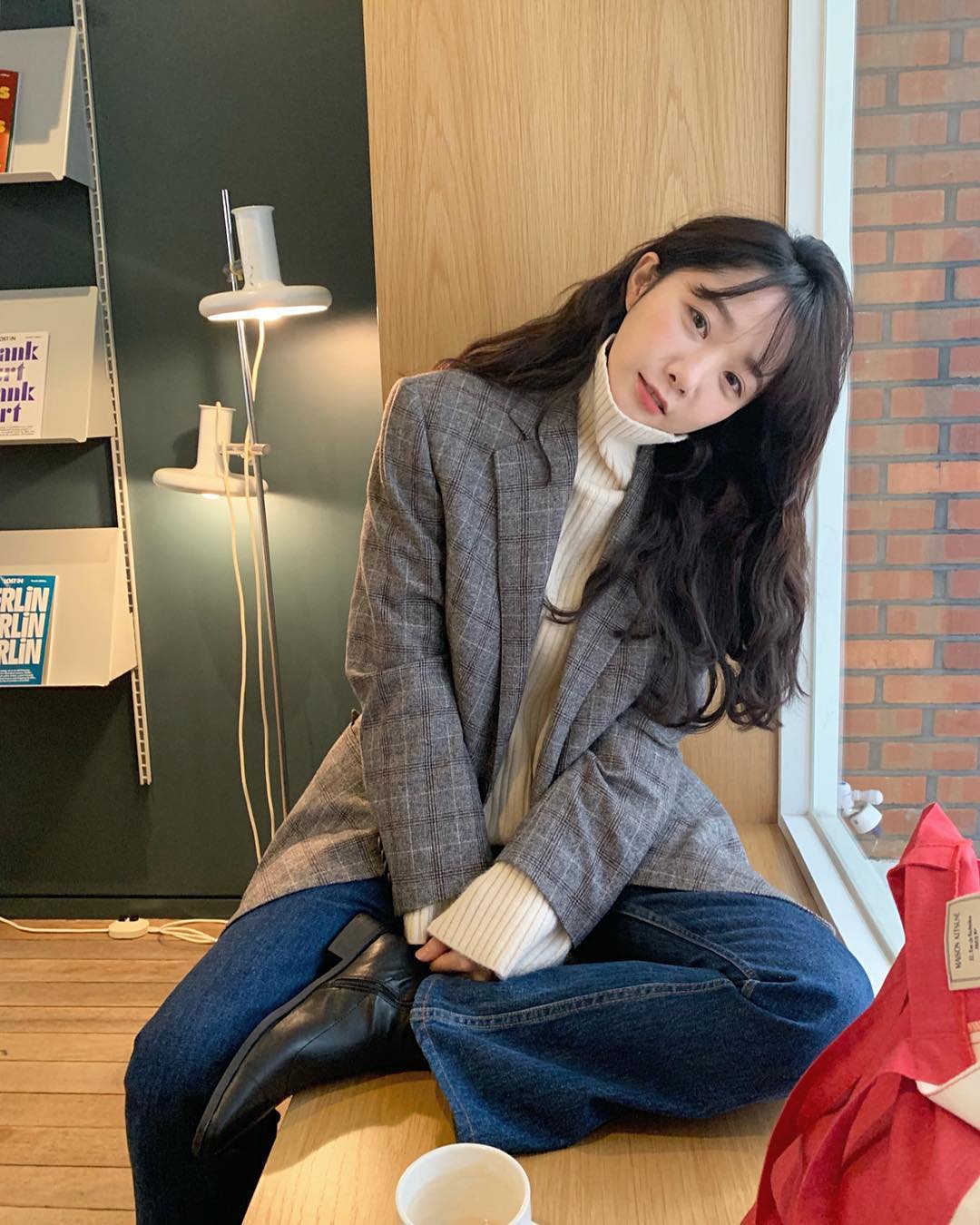 原创宛如小说走出来的气质女主角韩国女生的文艺穿搭