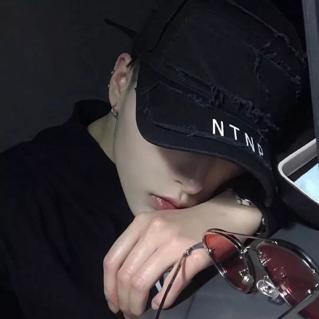 头像丨好好生活慢慢遇见