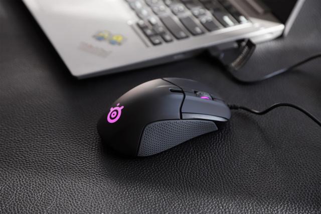 大手选大鼠赛睿rival310人体工程学有线游戏鼠标评测