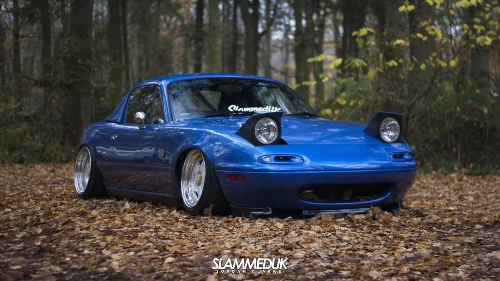 原汁原味mx5不仅拥有经典的跳灯内饰也相当一流