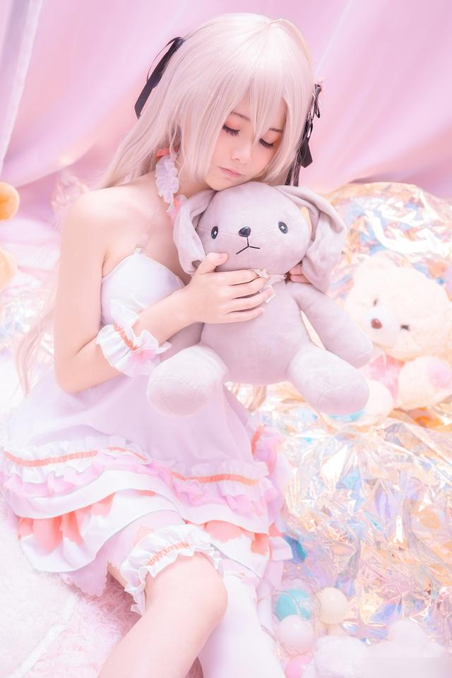 来自国内的三位高颜值妹子cos的日本人气动漫角色春日野穹