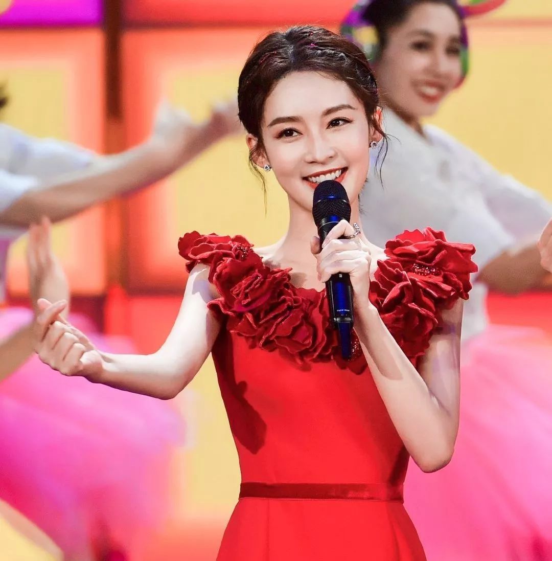 2020春晚服饰全解析这也太好看了吧