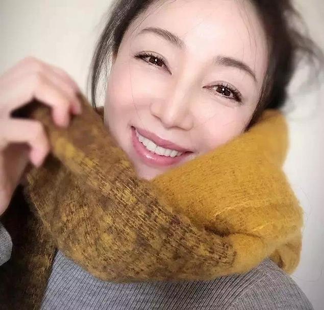 原创52岁老阿姨有多美这个日本女人用身材告诉你