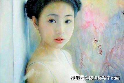 李勤也以"东方神女"的形象出入一些公益活动场合,并与父亲一样走向了