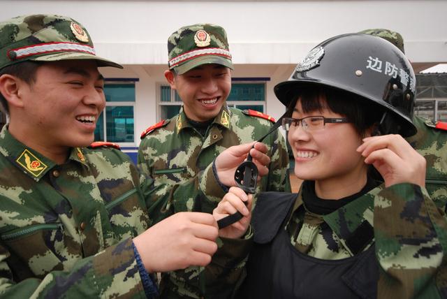 什么钢盔最适合中国人头型?二战期间,中国战场钢盔大盘点