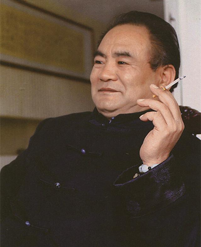 书作大开大合韵味遒劲古朴王羲之72代后裔王渭田作品欣赏