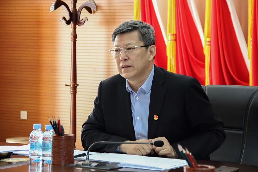 孟宪东主持召开进一步加强当前形势下新型冠状病毒感染的肺炎防控工作