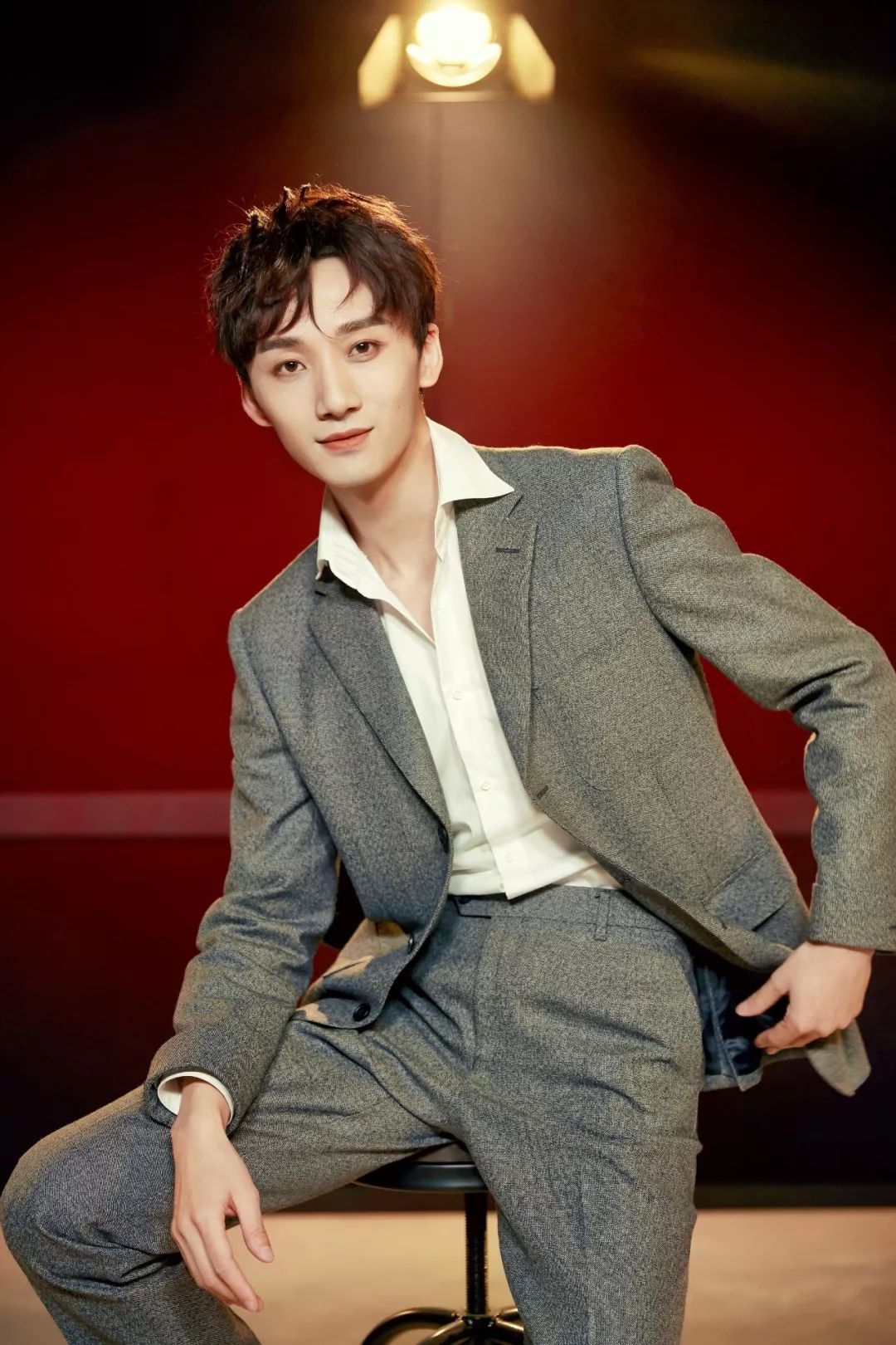 刘雯等助阵2020巴黎高定周 男模杨昊杀入top 50榜单