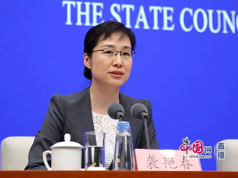 国家卫生健康委员会主任,党组书记马晓伟,副主任李斌等介绍新型冠状