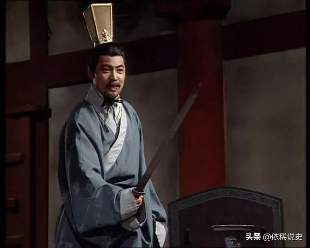 坚守蜀汉最后尊严的刘谌,为什么非要以死殉国,而不是逃出成都?_姜维