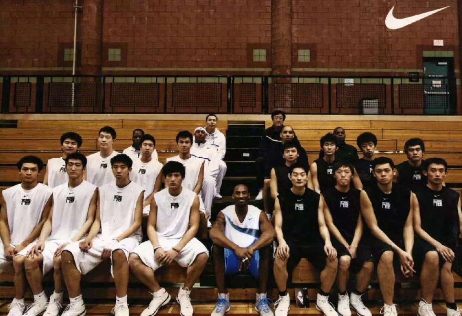 而另外一位球员是目前效力于吉林男篮的前锋柴长易,和刘志轩以及曹岩