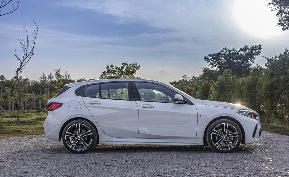 换上前驱又有谁在乎赏析全新一代进口两厢宝马1系118i