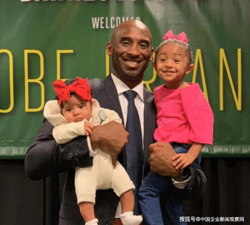 科比突然离世曝36岁妻子却怀孕在身第4个女儿也刚出生半年多