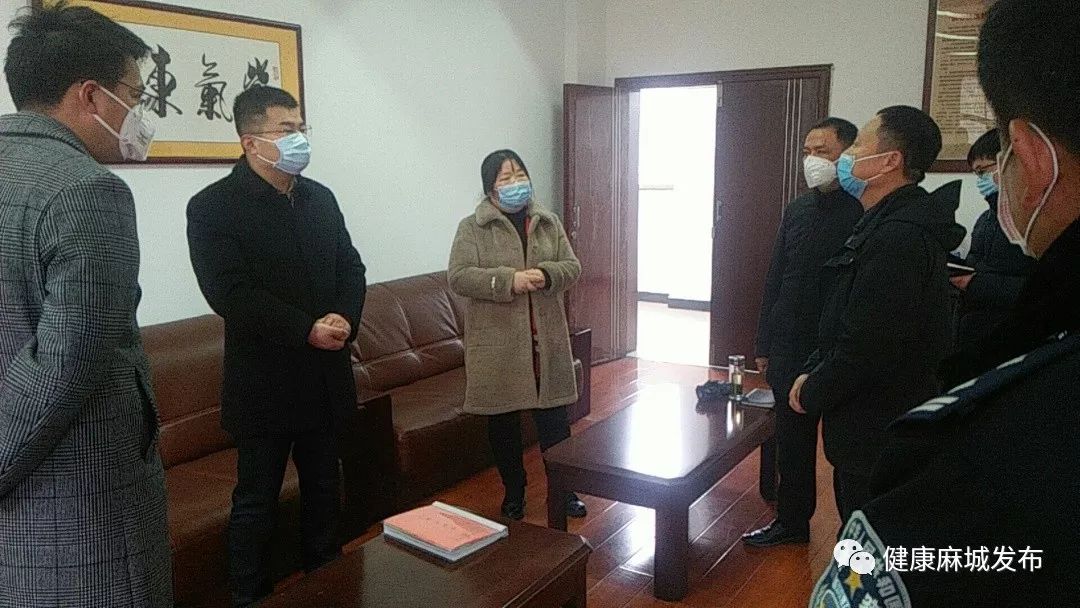 张飞雄对该院在疫情防控方面的工作给予肯定,他要求