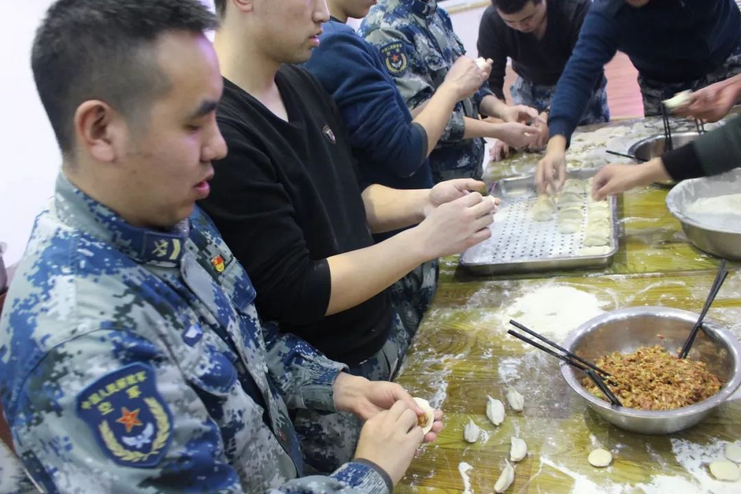 北部战区空军某雷达站里的年味儿