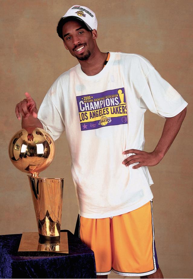 曼巴永存!41张照片回忆科比的篮球人生