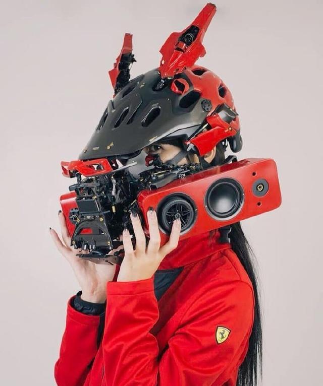 如果现在戴机甲口罩上街会怎么样呢