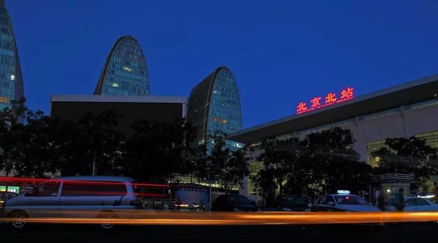 出行指南春运期间五站两场这样夜行