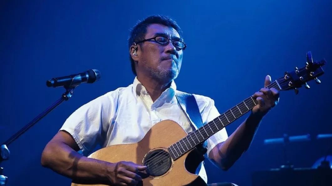 过年都宅在家里来点儿发烧自我反省