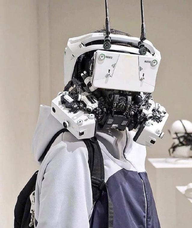 如果现在戴机甲口罩上街会怎么样呢