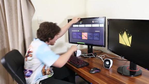 csgo如何在csgo中3分钟成为土豪玩家