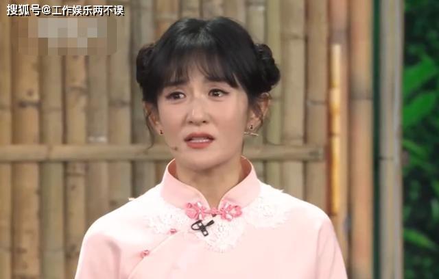 谢娜春晚紧张到一上场就流眼泪肖战没慌成全团队主心骨