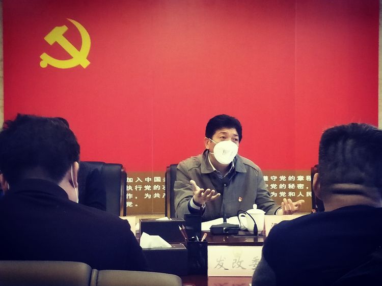 河南卫辉:防控总指挥梁常运再提工作新要求