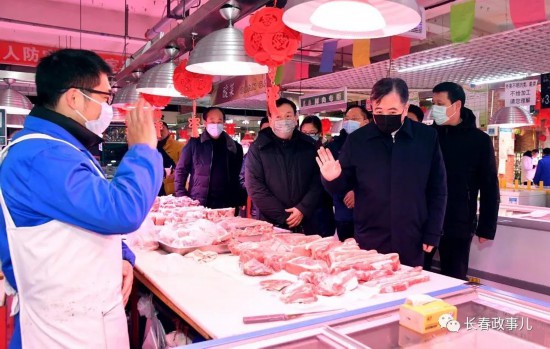 长春市市长刘忻检查疫情防控工作全力守住三条线坚决打赢疫情防控阻击