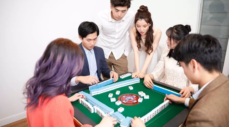 中国人过年打麻将竟然隐含了那么多秘密