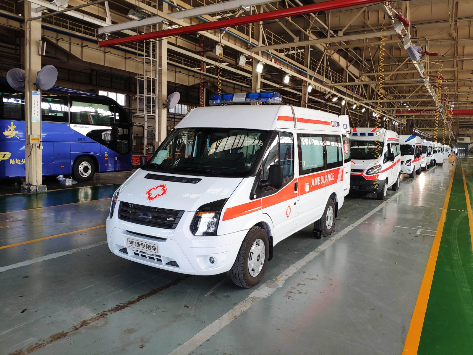 驰援武汉!宇通捐赠10台负压救护车支援火神山,雷神山医院