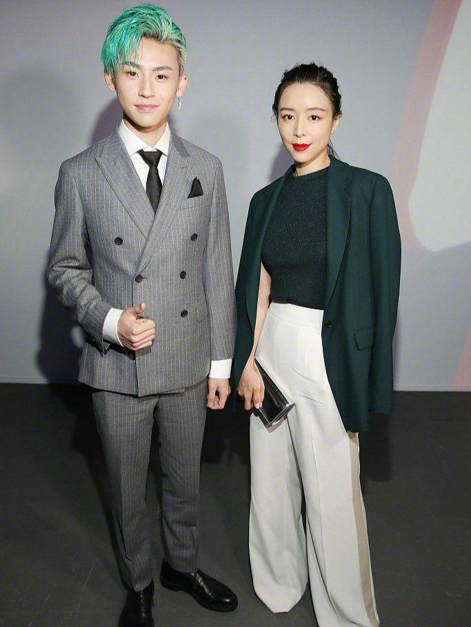 众星亮相时装周,木村光希脏妆容少女变阿姨,吴昕撞衫外模竟稳赢