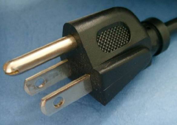 (加拿大三孔插头)七,世界上讲法语的第一大城市是巴黎,第二大城市是