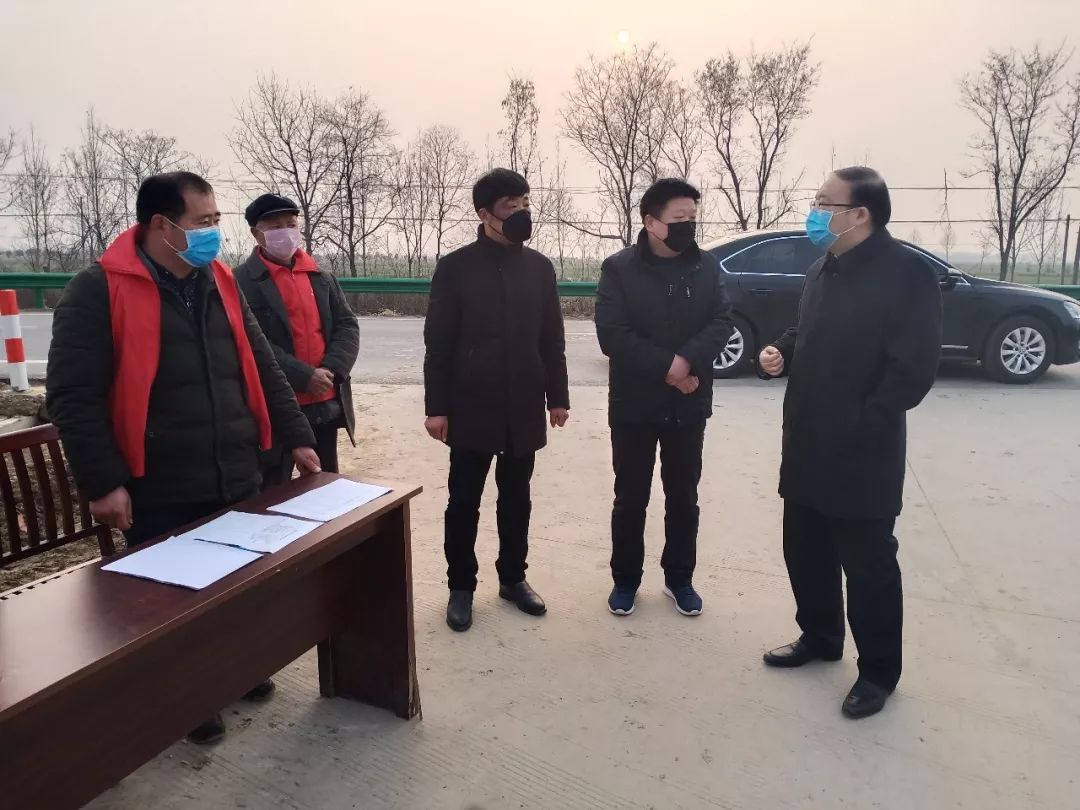 县委书记汪若怀深入乡镇检查指导疫情防控工作