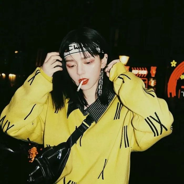 痞痞风女生头像