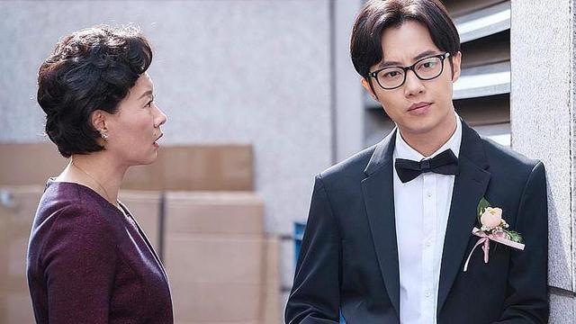 半个喜剧委曲求全得到的东西会让你一辈子委屈