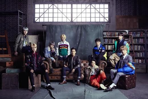 韩国偶像组合 superjunior本月29日在日本推出新专辑《i think u》