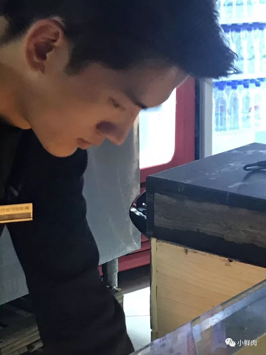 偷拍你见过的素人帅哥这颜值可以出道了