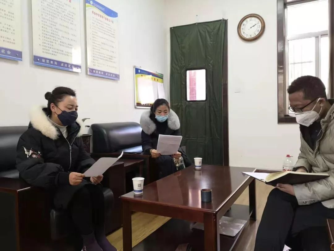 薛耀军校长表态:在当前严峻的疫情防控形势下,我校领导班子成员一定
