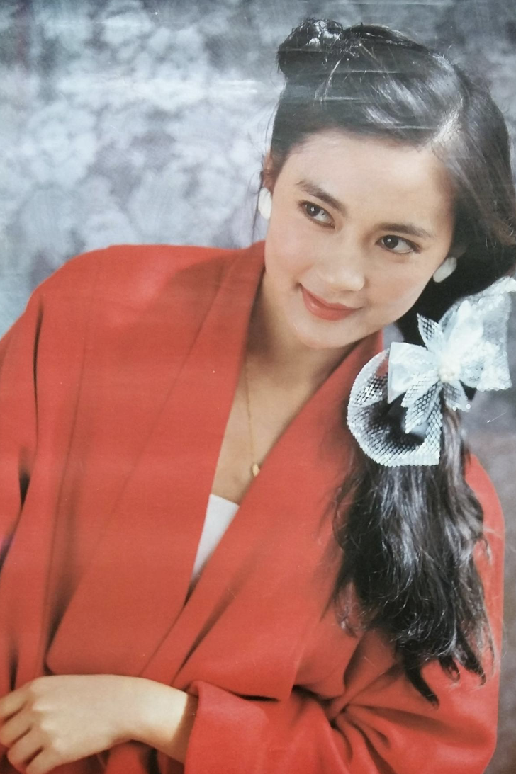 八十年代挂历女郎谭小燕被当年很多观众认为是最漂亮的女演员